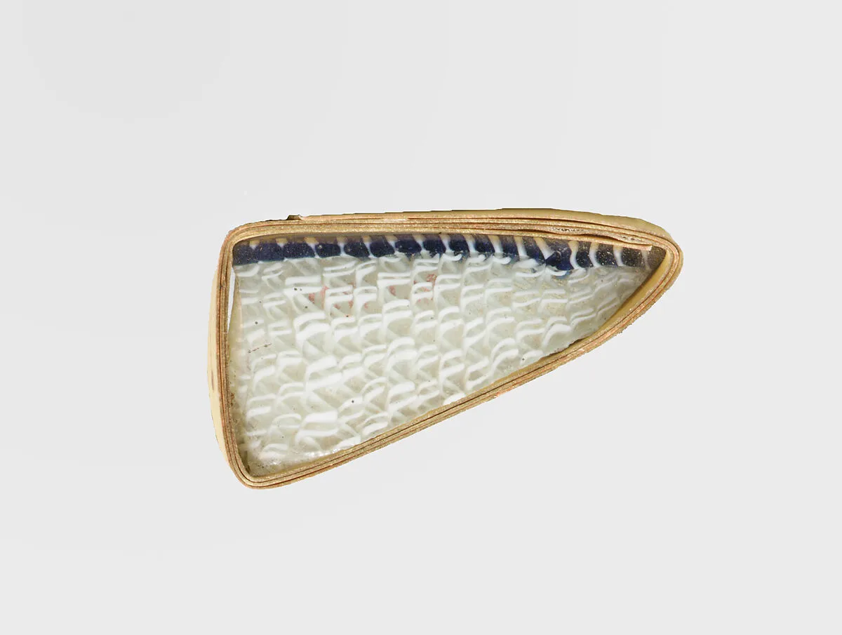 Glass network mosaic bowl fragment — Unknown