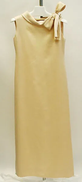 Evening dress — Hubert de Givenchy|House of Givenchy