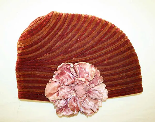 Hat — Unknown