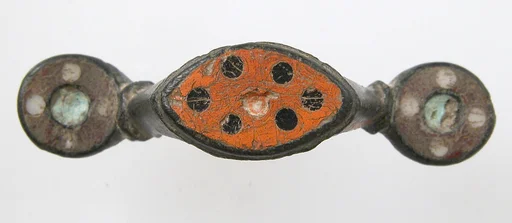 Hoop-Shaped Brooch