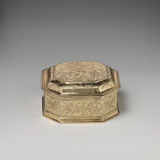 Box with cover (one of a pair) (part of a toilet service)
