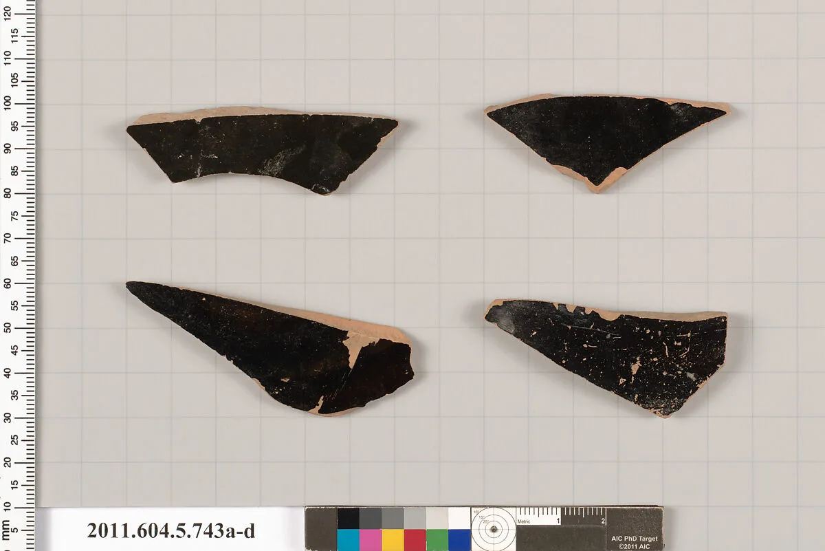 Terracotta fragments of kylikes (drinking cups) — Unknown