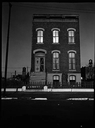[Dilapidated Brick Italianate Town House, Chicago, Illinois]