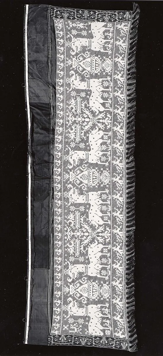 Valance or frontal — Unknown
