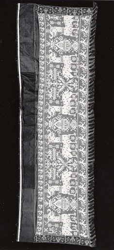 Valance or frontal