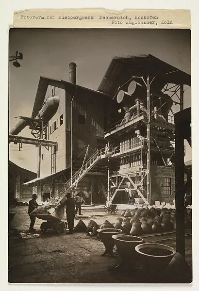 Bleibergwerk Mechernich, Hochofen — August Sander
