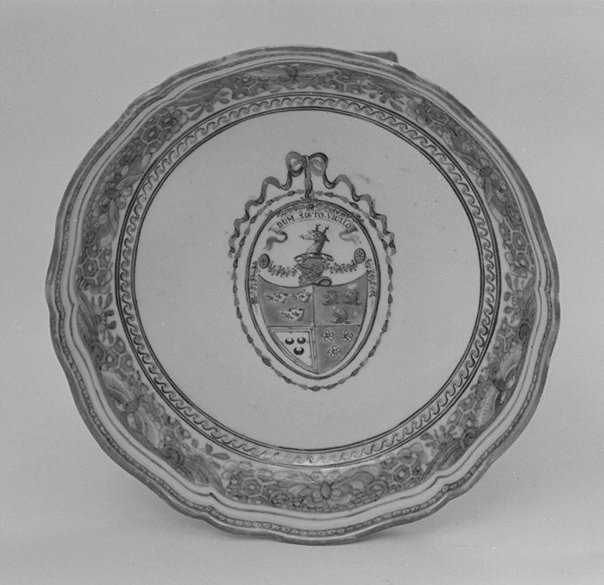 Saucer (part of a service) — Unknown