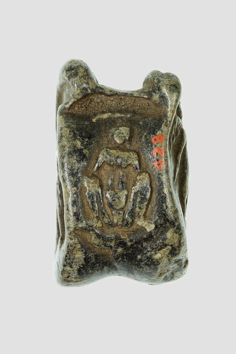 Knuckle bone (astragal) with image of Omphale — Unknown