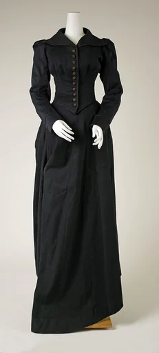 Riding habit