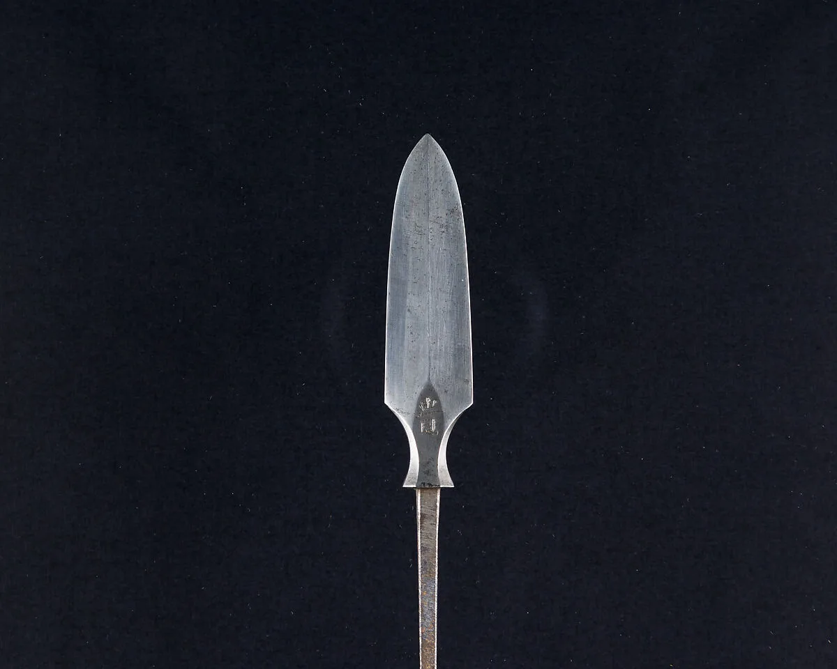 Arrowhead (<i>Yanone</i>) — Unknown