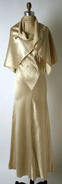 Evening dress — Elsa Schiaparelli