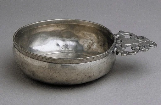 Porringer