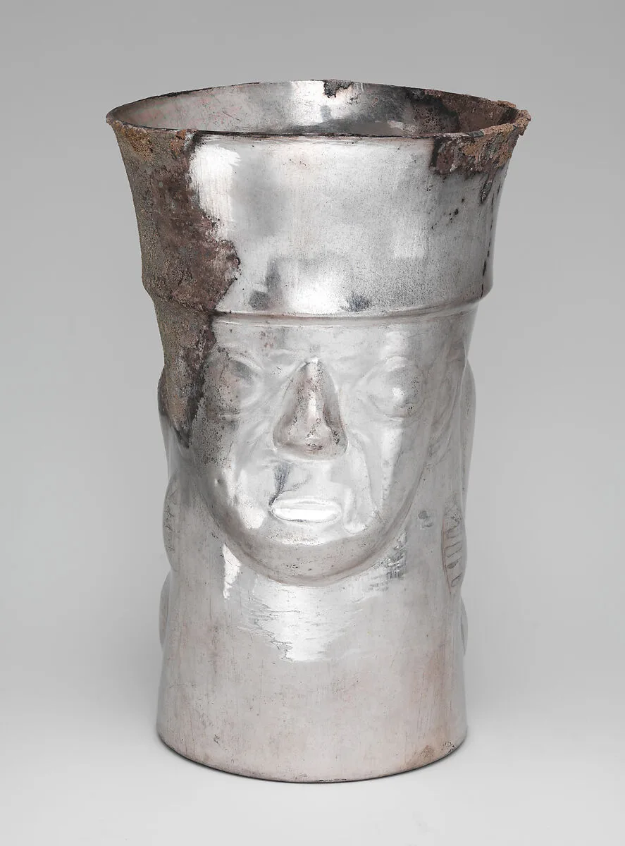 Humpback Figure Beaker — Unknown