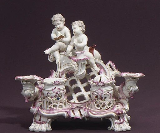 Inkstand