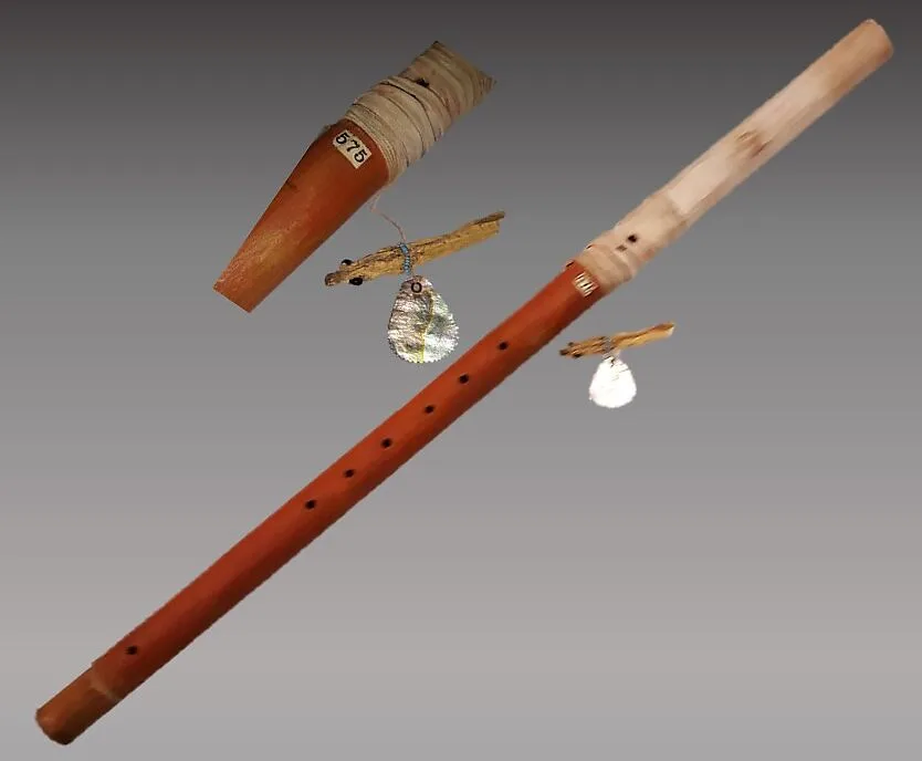 Flute (end blown flute) — Unknown