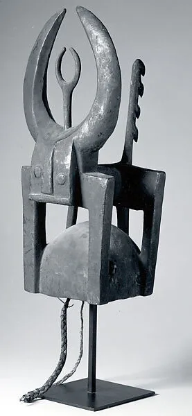 Buffalo Helmet Mask (Kablé) — Unknown