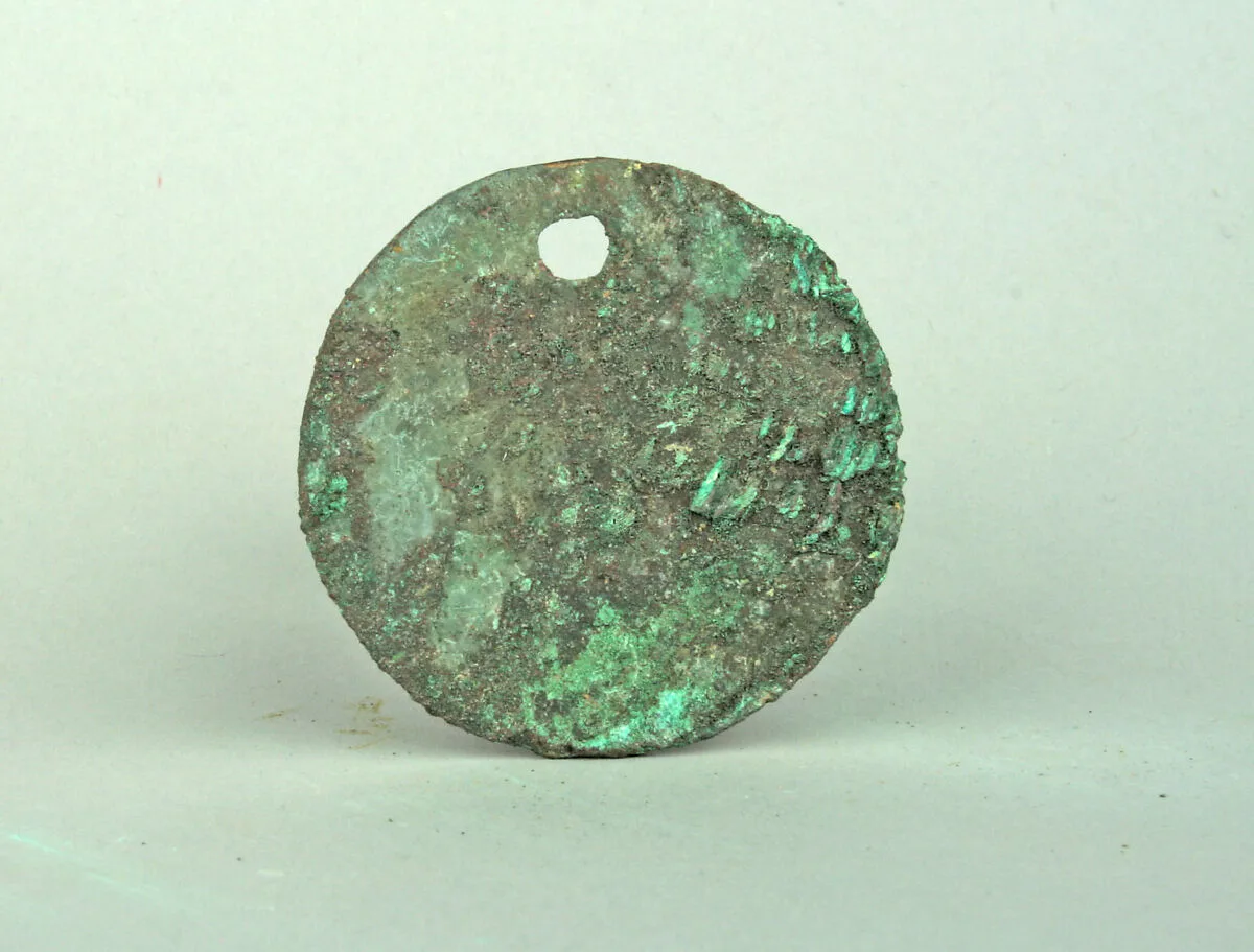 Round Plaque — Unknown