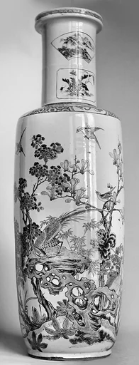 清康熙 景德鎮窯五彩花鳥圖大瓶|Vase decorated with magnolia, hollyhocks, and pheasants