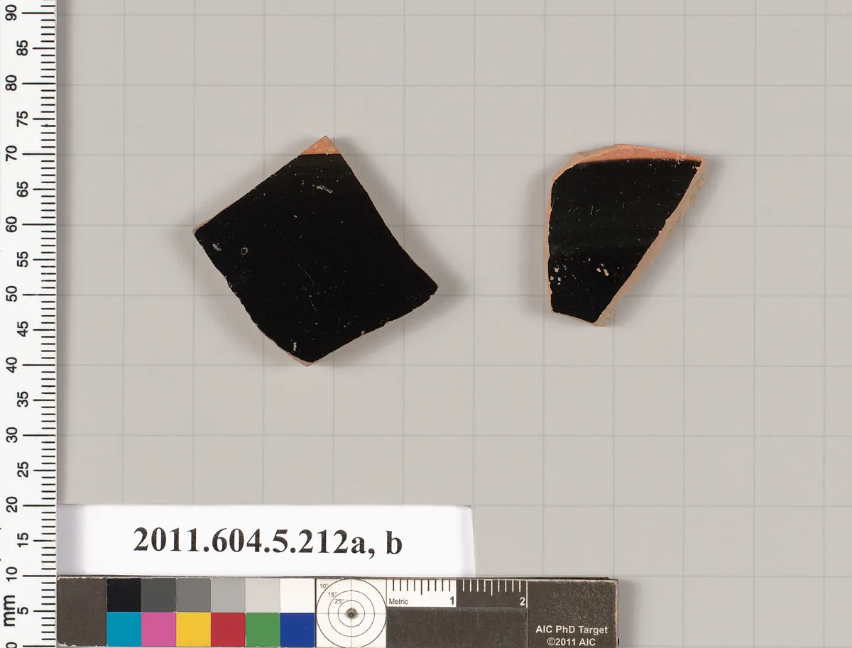 Terracotta fragments of kylikes (drinking cups) — Unknown