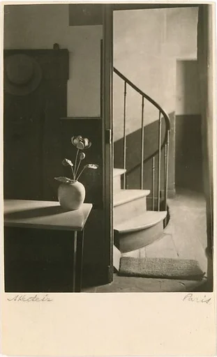 Chez Mondrian, Paris