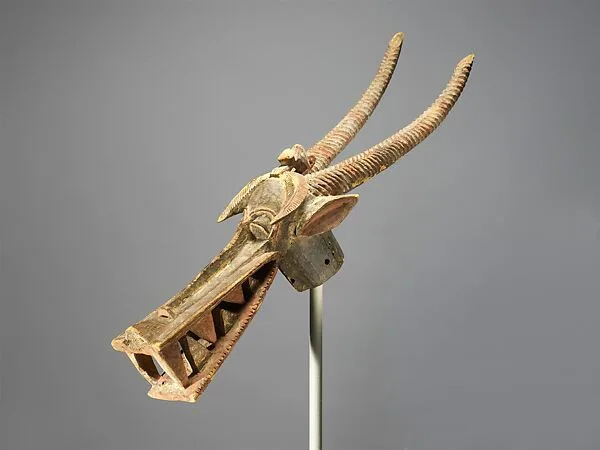 Headdress — Unknown