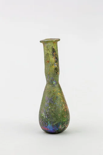 Glass perfume bottle
