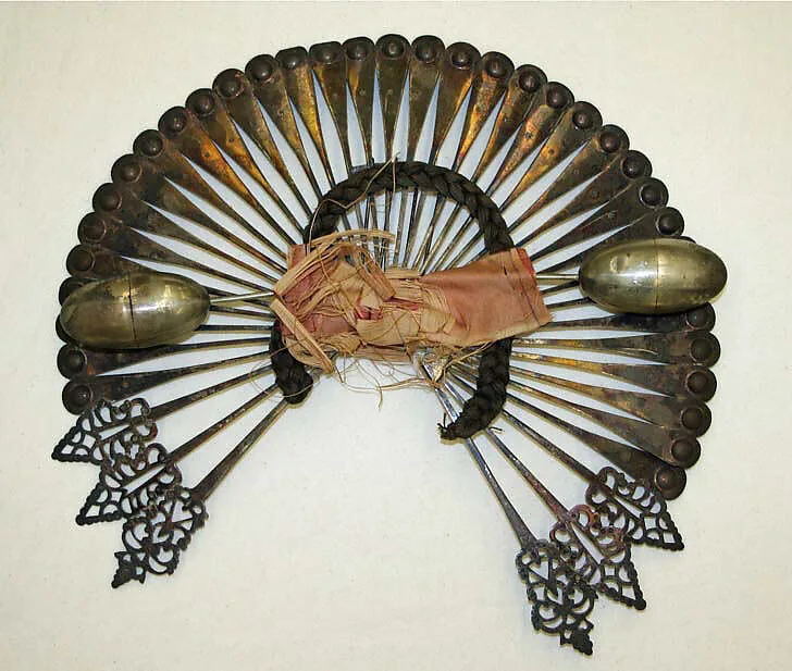 Headdress — Unknown