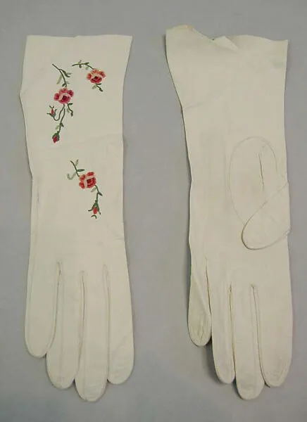 Gloves — Unknown