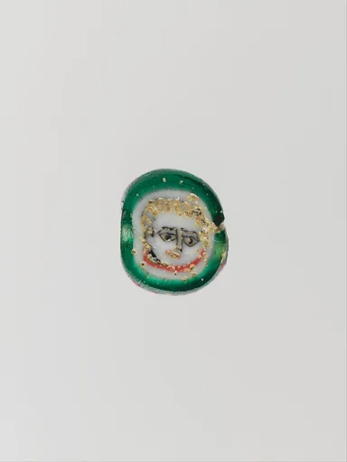 Glass mosaic face bead