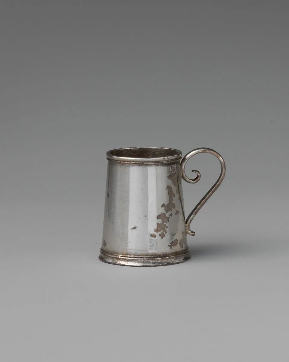 Miniature mug — David Clayton