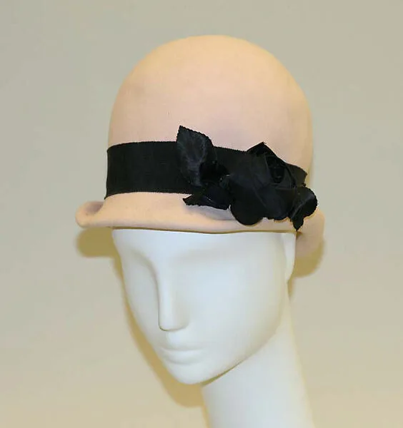 Cloche — Unknown