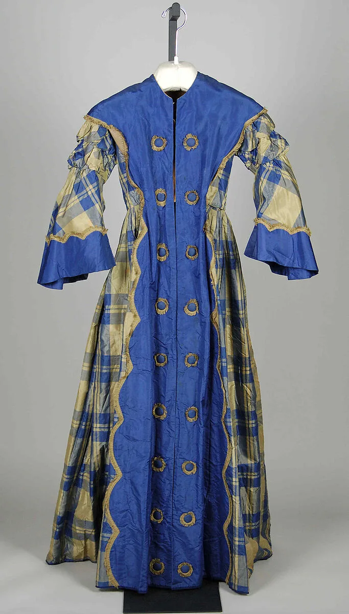 Dressing Gown — Unknown