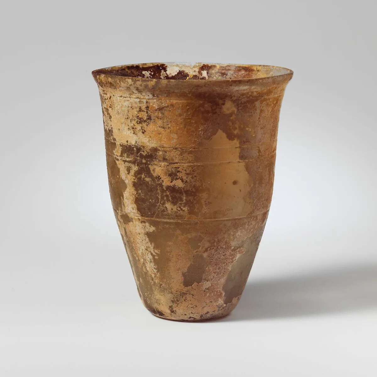 Glass beaker — Unknown
