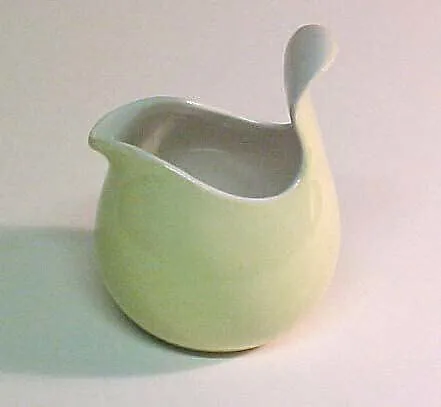 "Town & Country" Creamer — Eva Zeisel|Red Wing Pottery