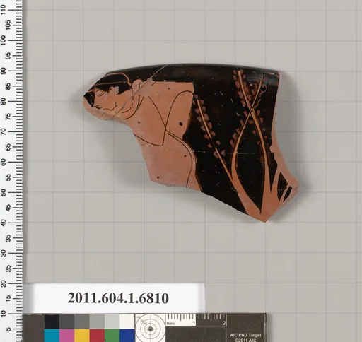 Terracotta rim fragment of a kylix (drinking cup)