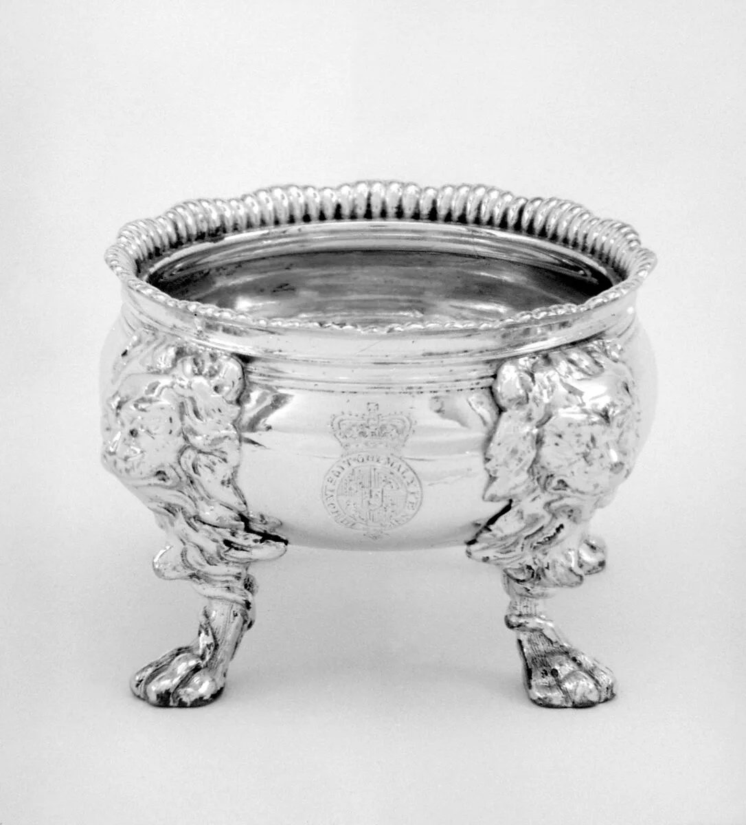 Set of four saltcellars — Paul de Lamerie