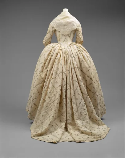 Robe à l'Anglaise