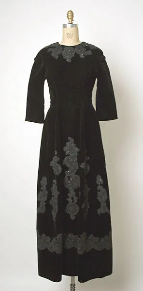 Evening dress — Cristobal Balenciaga|House of Balenciaga