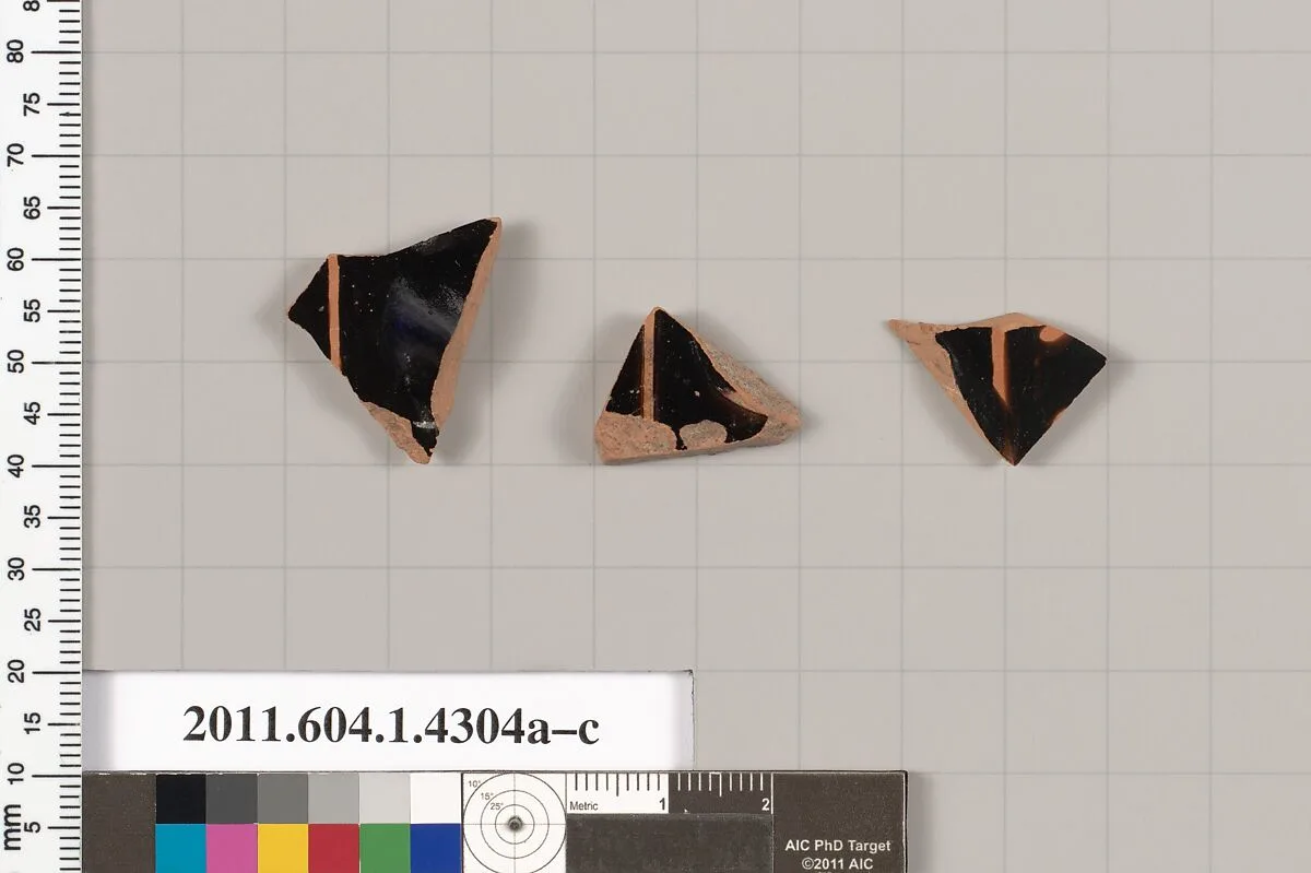Terracotta fragments of kylikes (drinking cups) — Unknown