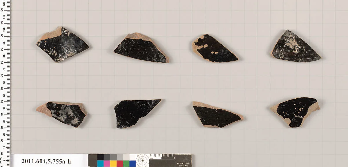Terracotta fragments of kylikes (drinking cups) — Unknown