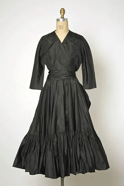 Evening dress — Cristobal Balenciaga|House of Balenciaga