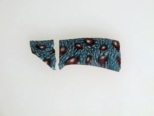 Glass mosaic vessel fragment