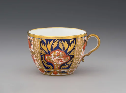 Cup (part of a service)