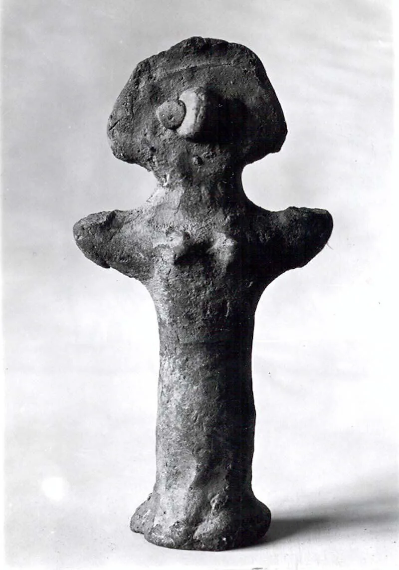 Figure of a woman — Unknown