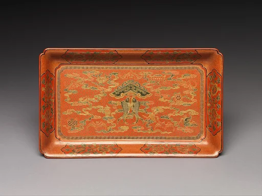 清乾隆 彩漆戧金餘慶雲盤|Rectangular tray with fish chime, treasures, and clouds