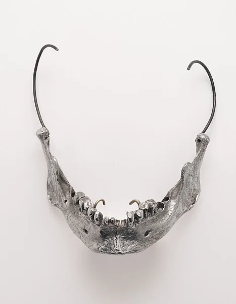 "Male Jaw-Piece" — Alexander McQueen|Shaun Leane|Alexander McQueen
