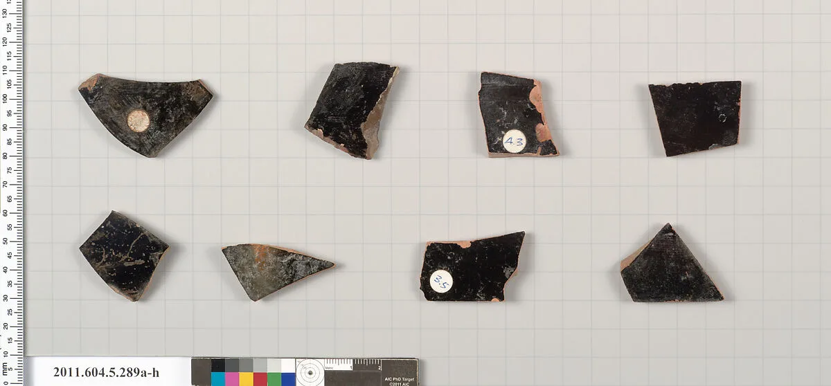 Terracotta fragments of kylikes (drinking cups) — Unknown