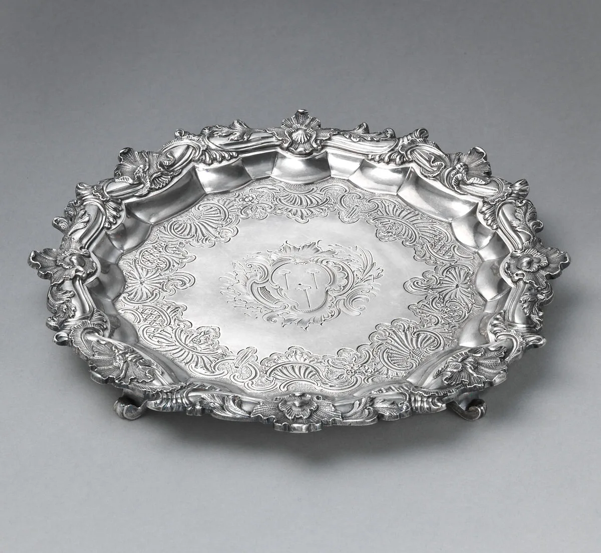 Tray — Paul de Lamerie