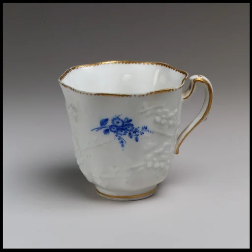 Cup (gobelet lizonné à relief)