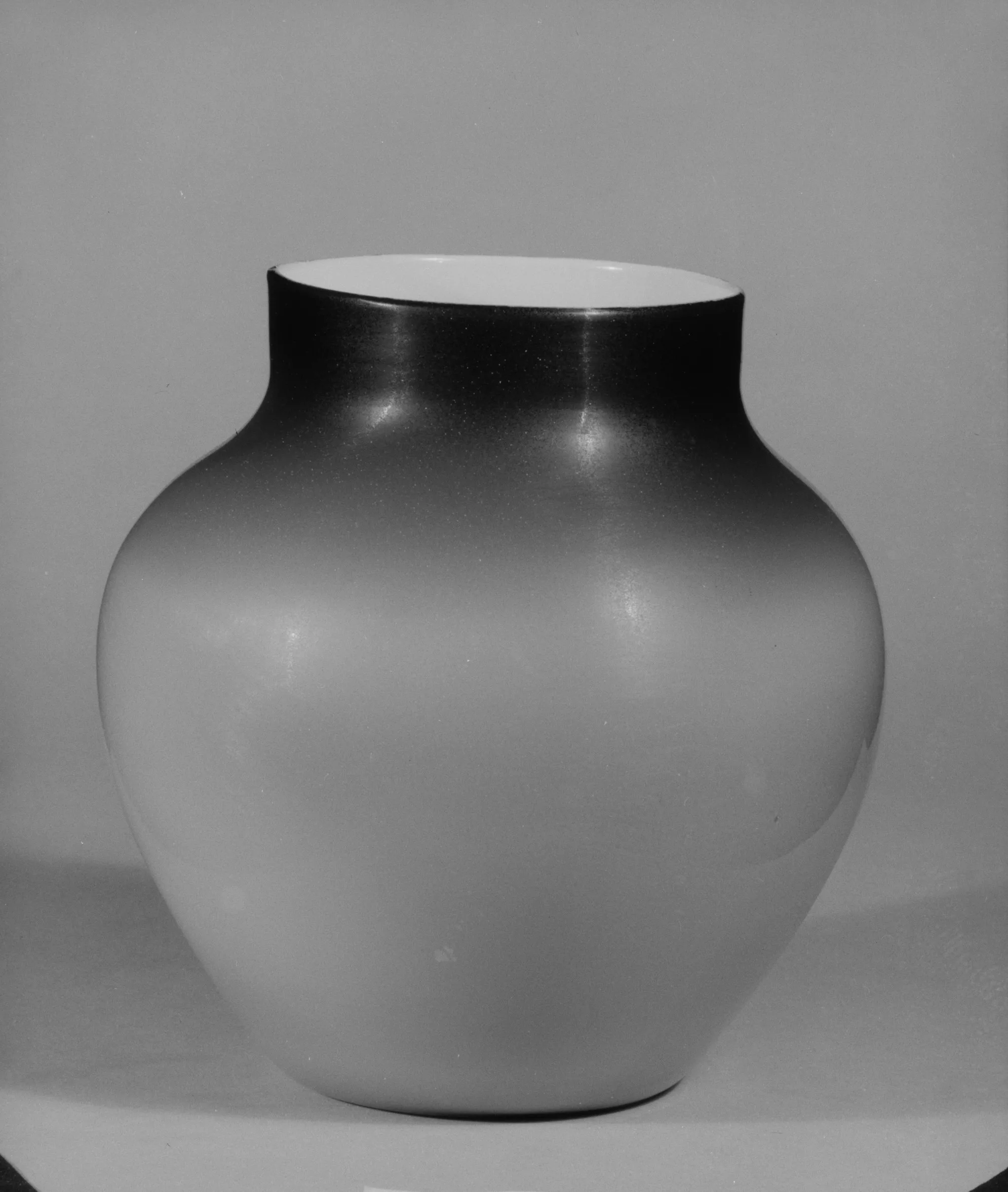 Vase — Hobbs, Brockunier and Company